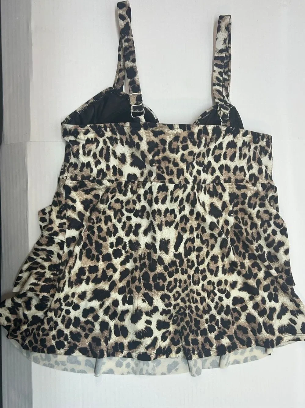 Tiered Ruffle Leopard Print Tankini Top Only Adjustable Straps Women’s Size 18W